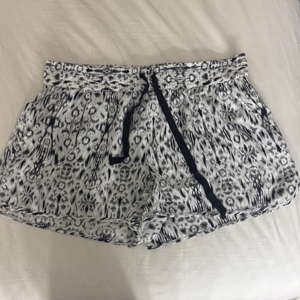 Joie Black & White Printed Drawstring Athletic Shorts